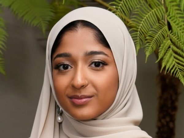 Maitreyi Ramakrishnan Height – Unveiling True Measurements, Authentic Facts & Height Insights